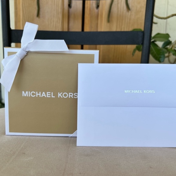 Unisex MICHAEL KORS Lexington Tri-Tone Watch MK8714 WITH GIFT BOX - Picture 6 of 9